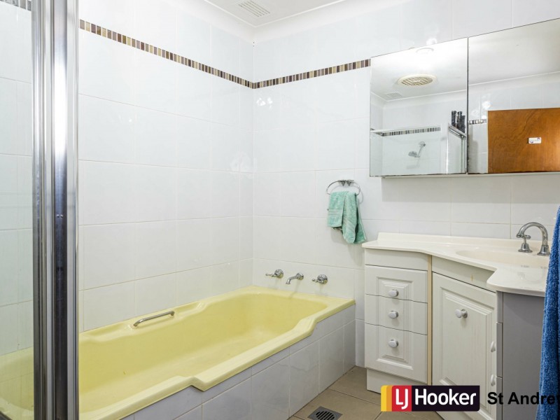 1 Colo Place, Campbelltown NSW 2560