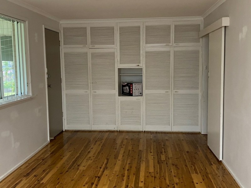 2 TEVIOT PLACE, St Andrews NSW 2566