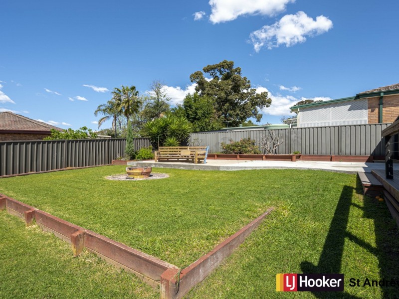 5 Arisaig, St Andrews NSW 2566