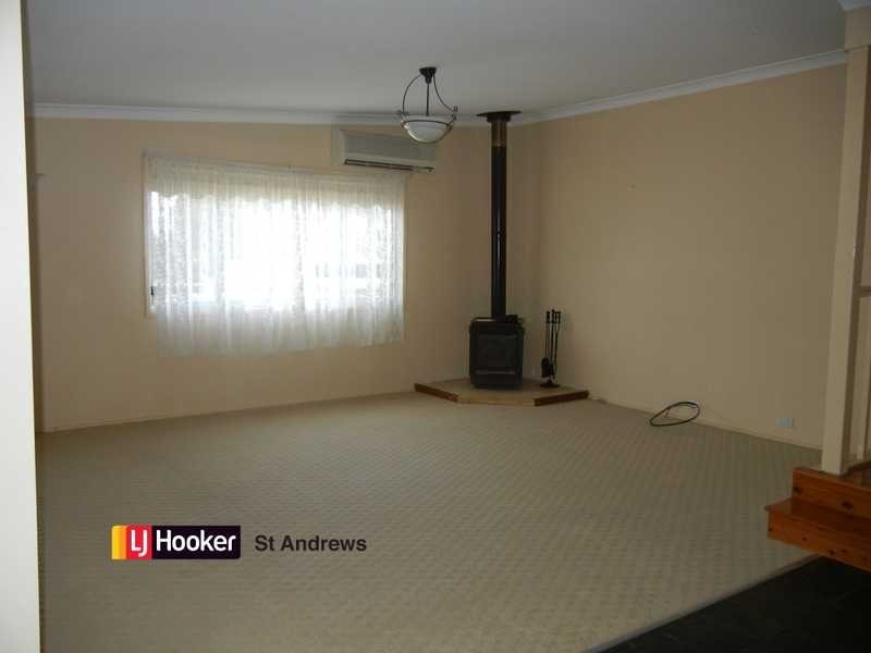 40 Station Street, Menangle Park NSW 2563