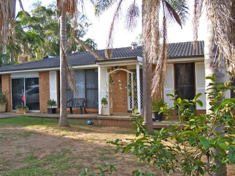 7 Lerwick Place, St Andrews NSW 2566