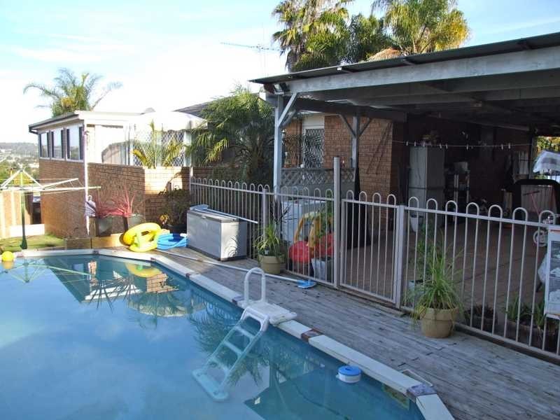 7 Lerwick Place, St Andrews NSW 2566
