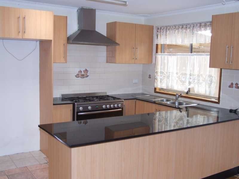 3 Tummul Place, St Andrews NSW 2566