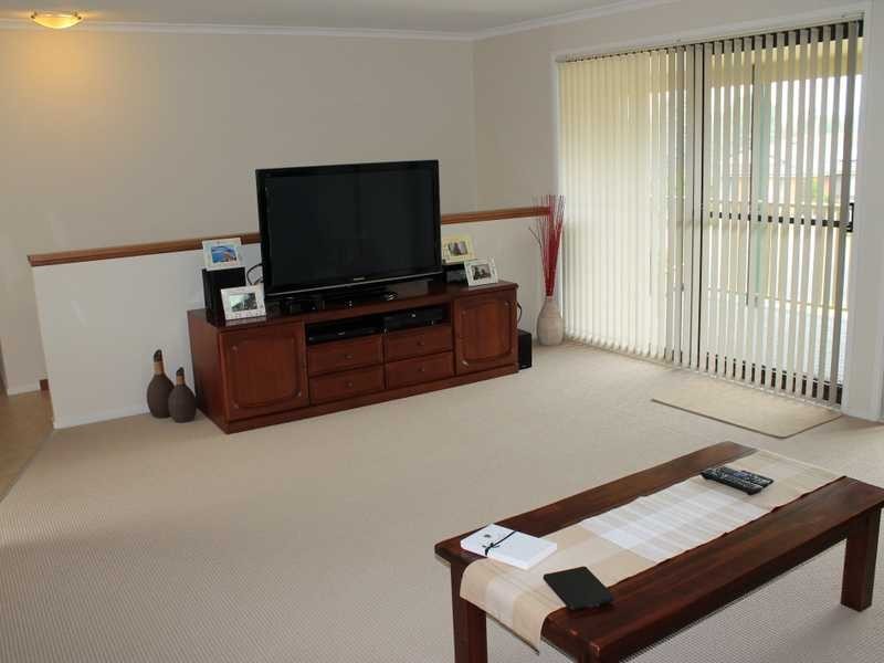 3 Dyce Place, St Andrews NSW 2566