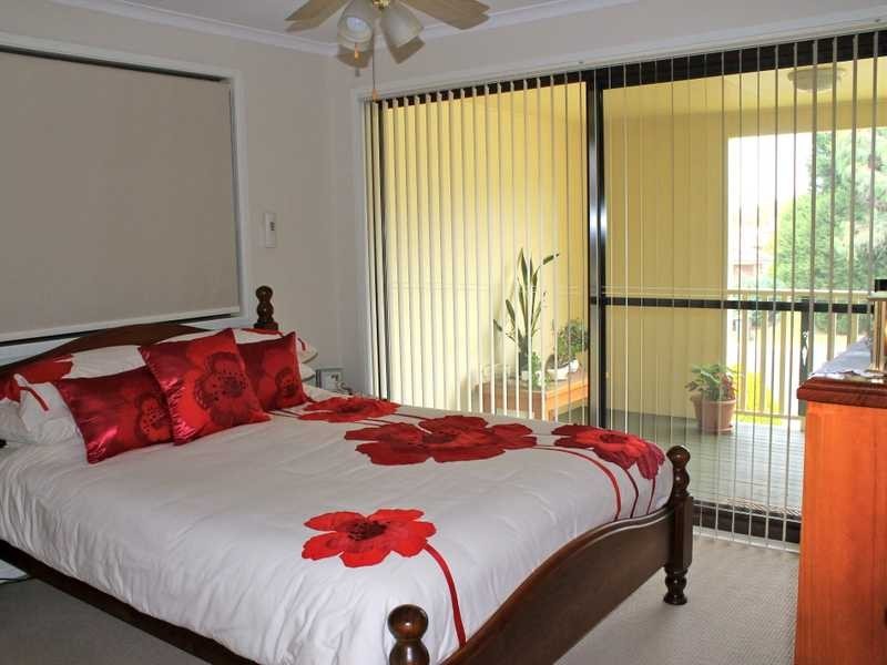 3 Dyce Place, St Andrews NSW 2566
