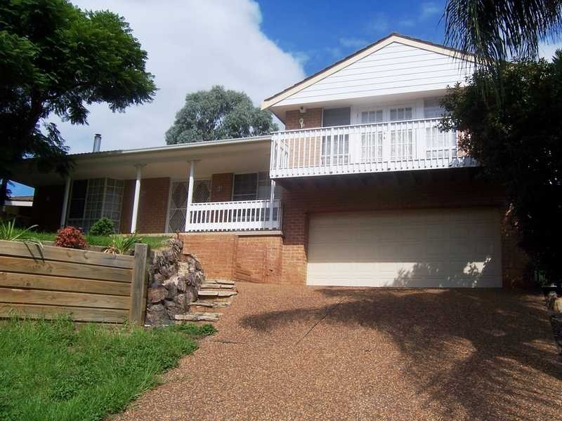 3 Spitfire Drive, Raby NSW 2566