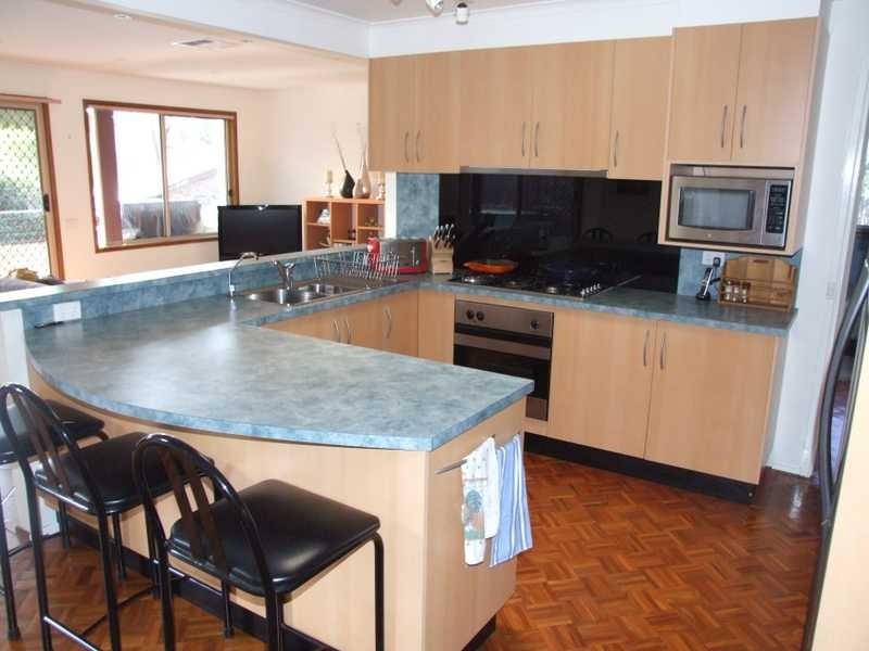 12 Arisaig Place, St Andrews NSW 2566