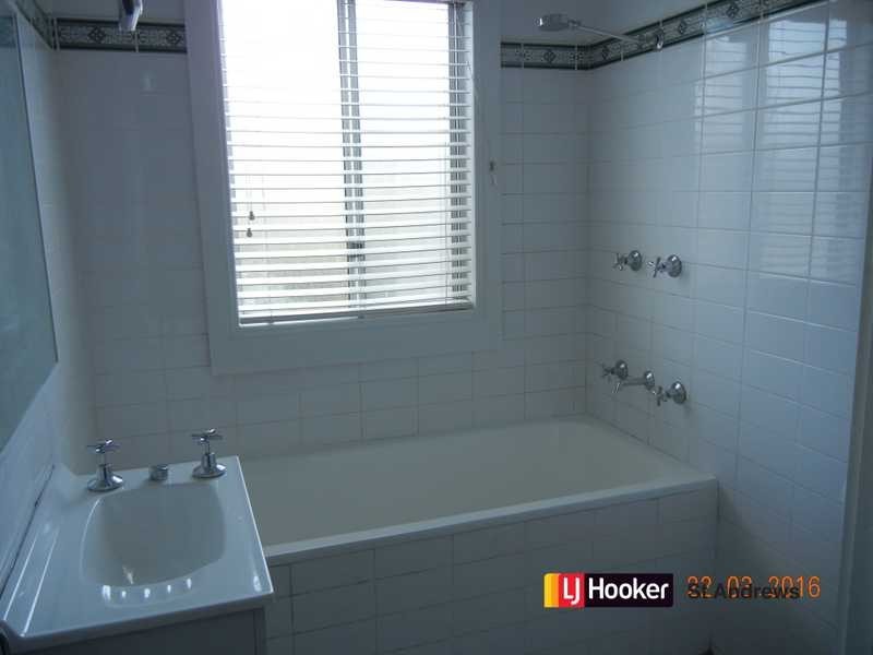 1 Hughes Street, Leumeah NSW 2560