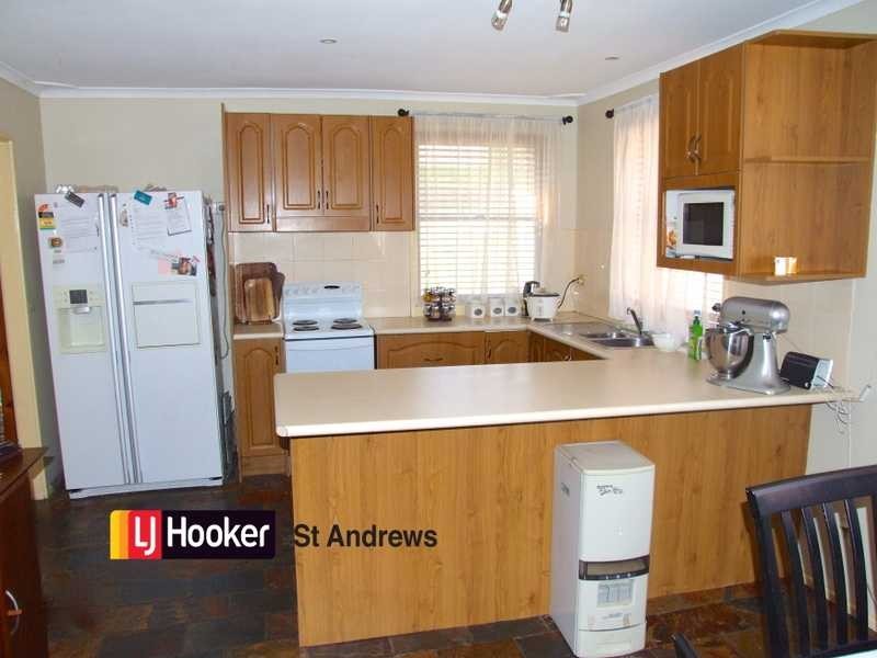 2 Pitlochry Road, St Andrews NSW 2566