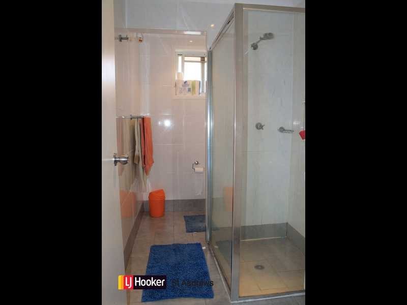 6 Lena Place, Kearns NSW 2558