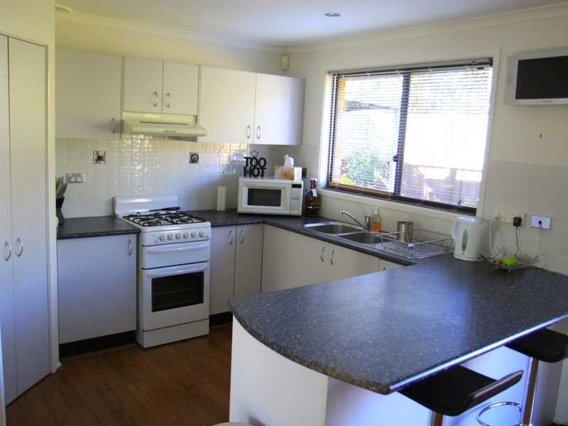 16 Lockheed Street, Raby NSW 2566