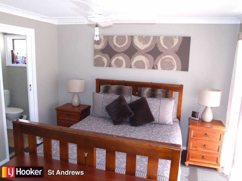 6 Dundee Place, St Andrews NSW 2566