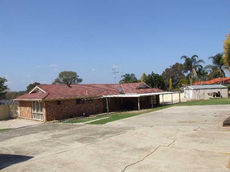 6 Dundee Place, St Andrews NSW 2566