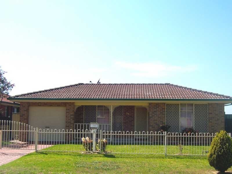 36 Carnarvon Street, Bow Bowing NSW 2566