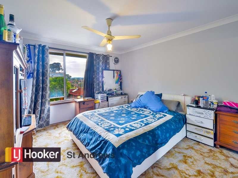9 Deveron Place, St Andrews NSW 2566