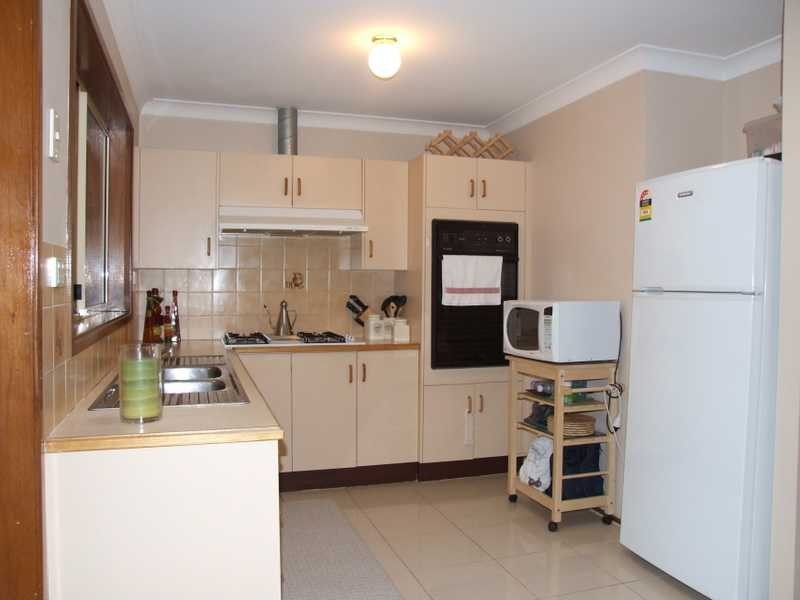 9 Kinchega Place, Bow Bowing NSW 2566