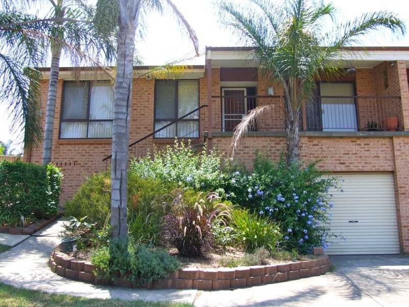 1/9 Cipolin Close, Eagle Vale NSW 2558