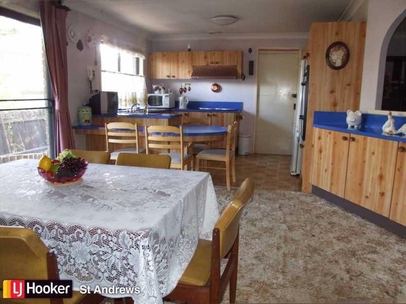 1 Spey Place, St Andrews NSW 2566