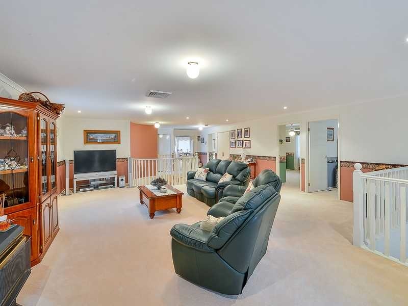 50 Mt Huon Circuit, Glen Alpine NSW 2560