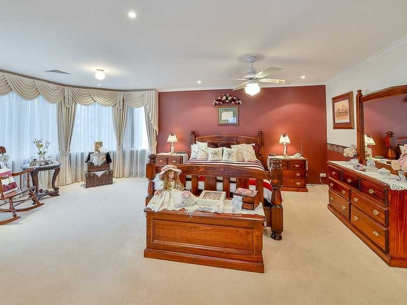 50 Mt Huon Circuit, Glen Alpine NSW 2560