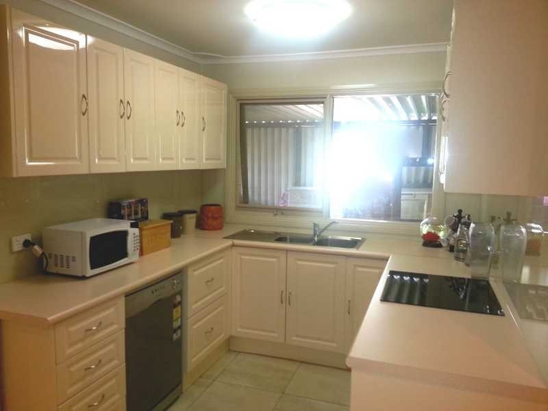 16 Elgin Avenue, St Andrews NSW 2566