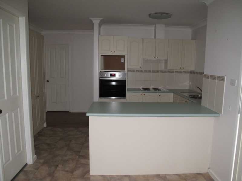 72 Amundsen Street, Leumeah NSW 2560