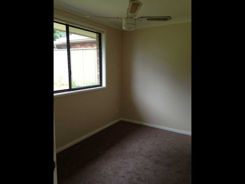 72 Amundsen Street, Leumeah NSW 2560