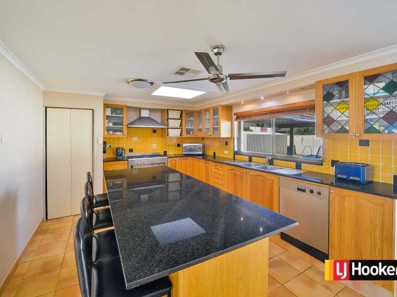 4 Solero Place, Eschol Park NSW 2558