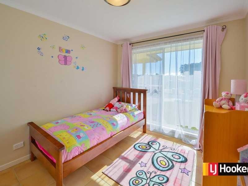 4 Solero Place, Eschol Park NSW 2558