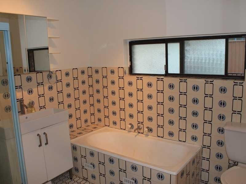 Eschol Park NSW 2558