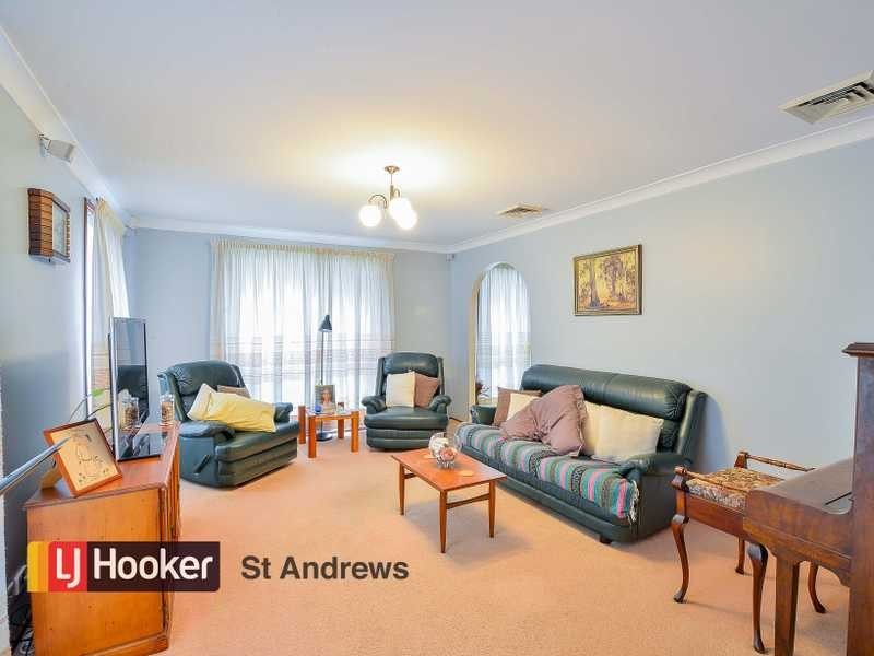 7 Dumfries Road, St Andrews NSW 2566