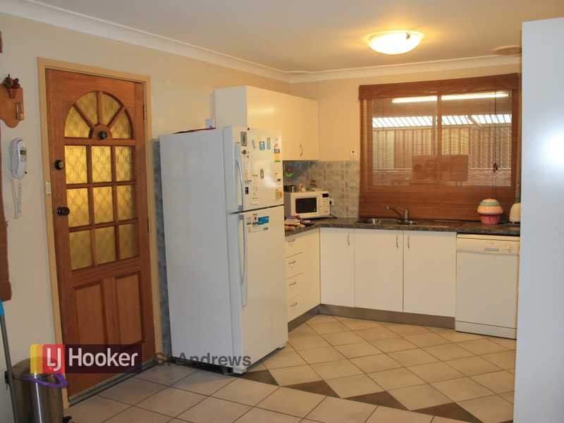 1 Tokay Place, Eschol Park NSW 2558