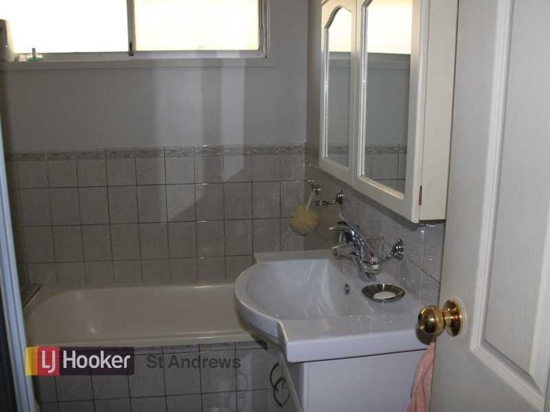 1 Tokay Place, Eschol Park NSW 2558