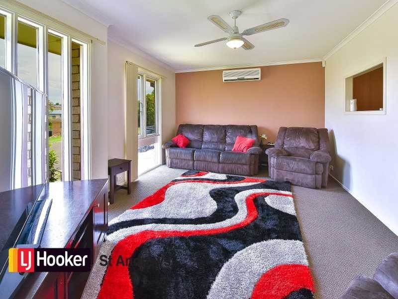12 Inverness Place, St Andrews NSW 2566