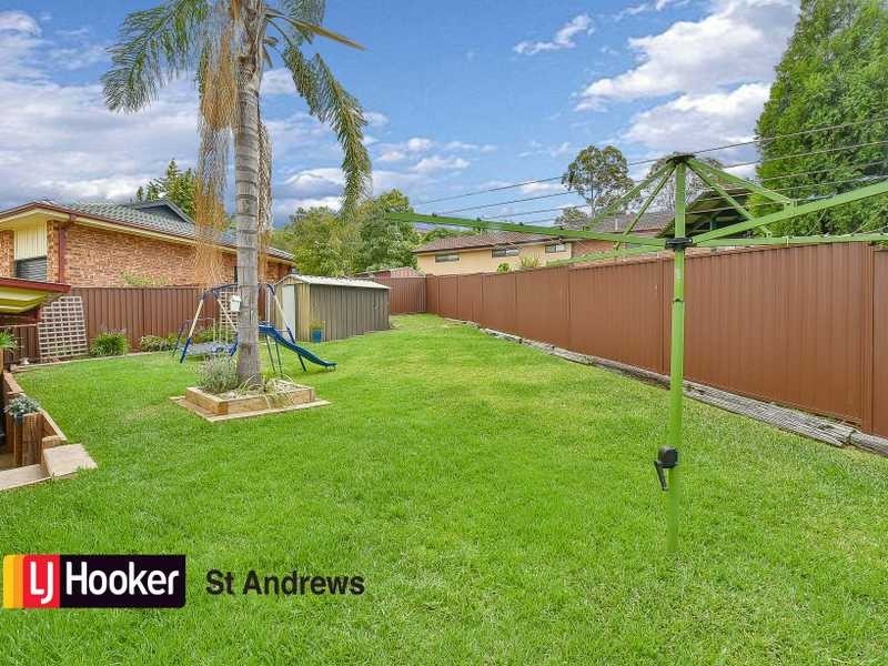 12 Inverness Place, St Andrews NSW 2566