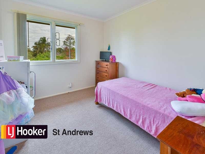 12 Inverness Place, St Andrews NSW 2566