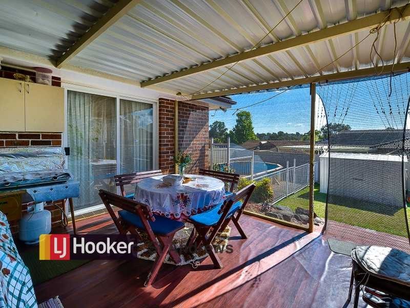 Eschol Park NSW 2558