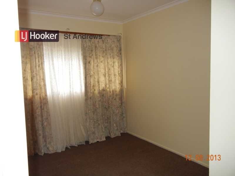 108 Ballantrae Drive, St Andrews NSW 2566