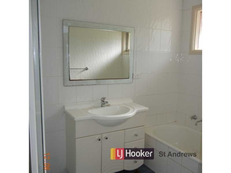 108 Ballantrae Drive, St Andrews NSW 2566