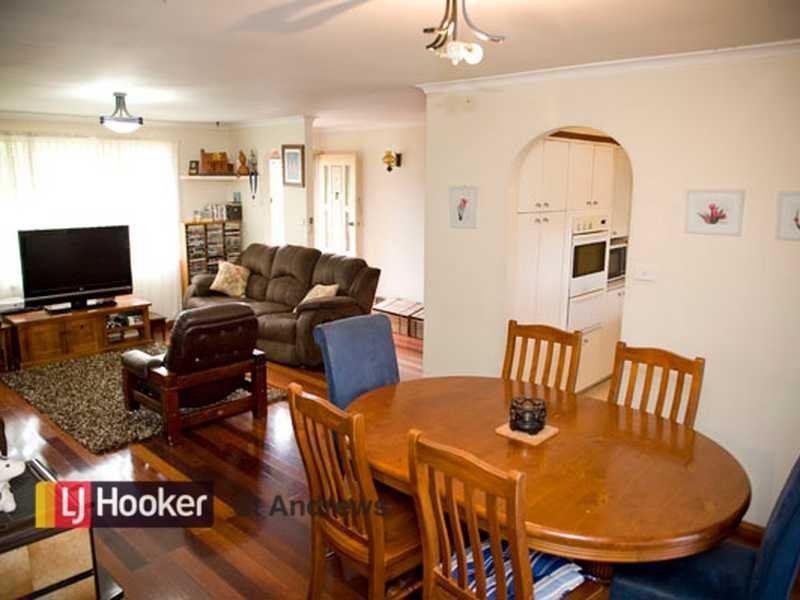 3 Ballantrae Drive, St Andrews NSW 2566