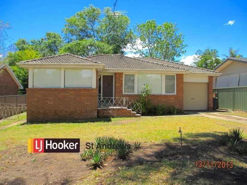 8 Tallowwood Crescent, Bradbury NSW 2560