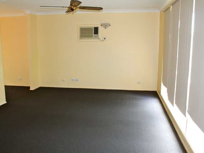 17 Pitlochry Road, St Andrews NSW 2566