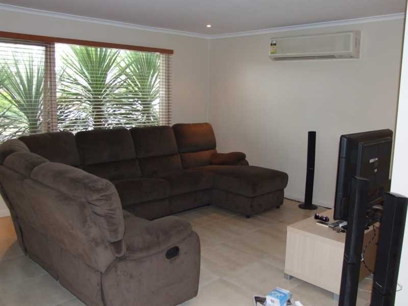 16 Elgin Avenue, St Andrews NSW 2566