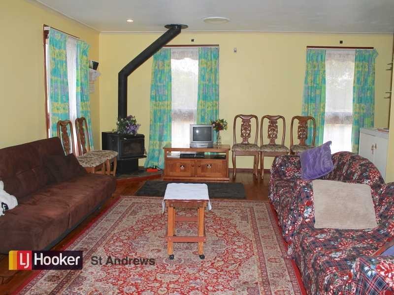 9 Midlothian Road, St Andrews NSW 2566