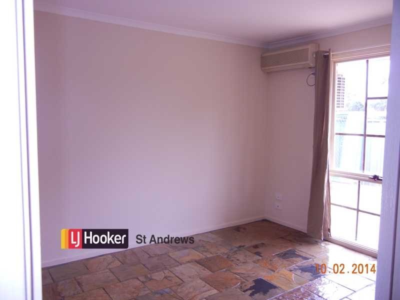 14 Falkland Place, St Andrews NSW 2566