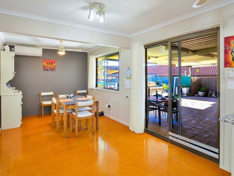 71 Crispsparkle Drive, Ambarvale NSW 2560