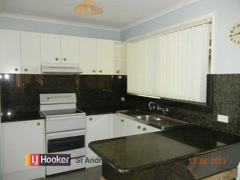 12 Thurso Place, St Andrews NSW 2566