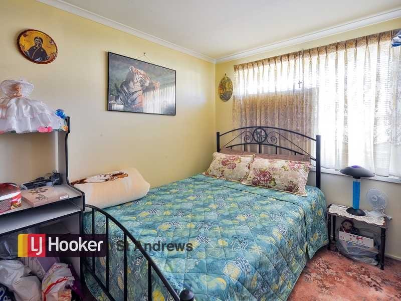 14 Tarbert Place, St Andrews NSW 2566