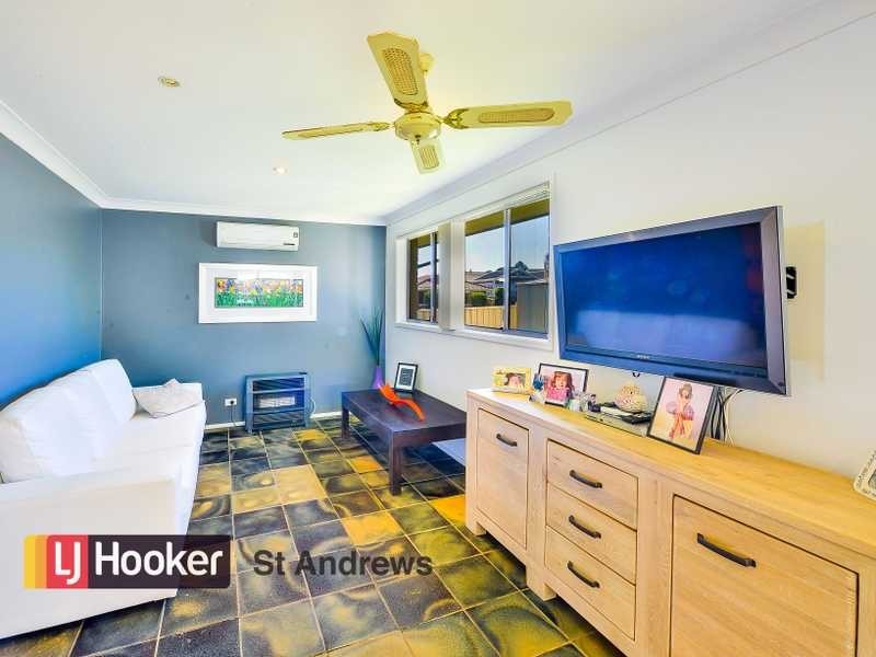 22 Aberfeldy Crescent, St Andrews NSW 2566