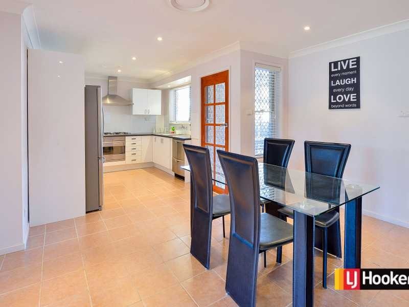 25 Elgin Avenue, St Andrews NSW 2566